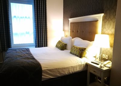 کرک-هتل-اسحاق-کرک-Hotel-Isaacs-Cork-335265