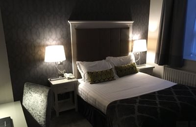 کرک-هتل-اسحاق-کرک-Hotel-Isaacs-Cork-335266