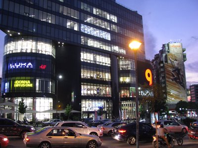 تیرانا-مرکز-خرید-دروازه-شرقی-Tirana-East-Gate-338963