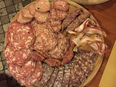 سی-ینا-رستوران-Osteria-Enoteca-Sotto-Le-Fonti-Siena-339288