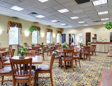 وینا-هتل-وینا-Quality-Inn-Tysons-Corner-339755