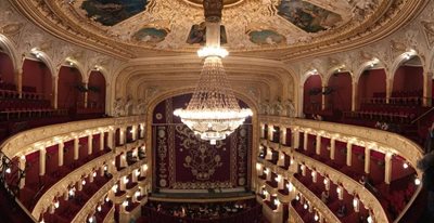 اودسا-سالن-تئاتر-ملی-و-اپرا-اودسا-Odessa-National-Academic-Opera-and-Ballet-Theater-340069