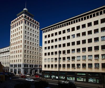 برج نبوتکنیک Neboticnik Skyscraper