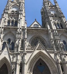 کیتو-کلیسای-وحدت-ملی-Basilica-del-Voto-Nacional-341407