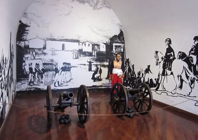 کیتو-موزه-آلبرتو-منا-کامانو-Museo-Alberto-Mena-Caamano-341472