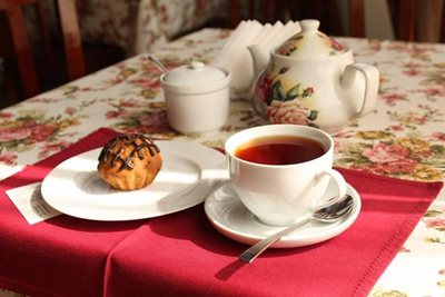 گیومری-کافه-نانسی-Cafe-Nancy-341637
