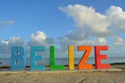 بلیز-سیتی-منطقه-ساحلی-بلیز-The-Belize-Sign-Monument-343995