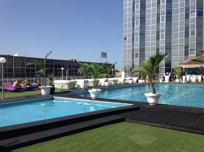لومه-هتل-ساحلی-پالم-Hotel-Palm-Beach-344051