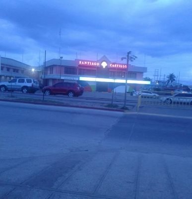 مرکز خرید سانکس San Cas Shopping Centre