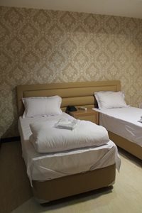 سیرجان-هتل-عطرسیب-349479