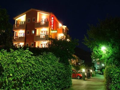 هتل  گارنی فینسو Garni Hotel Fineso