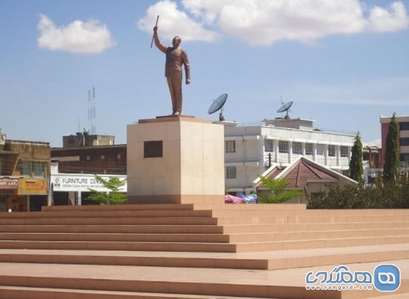 مربع نیرره Nyerere Square