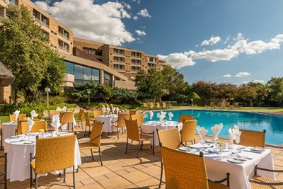 هتل آوانی ماسرو AVANI Lesotho Hotel