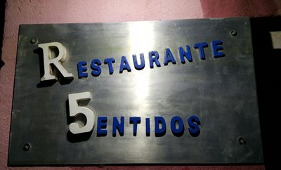 جزیره-سائوتومه-رستوران-توریسمار-5-سنتیدوس-Turismar-5-Sentidos-355558