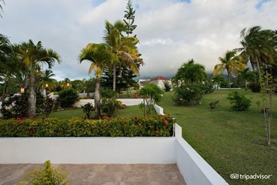 باستر-هتل-The-Mount-Nevis-Hotel-357349