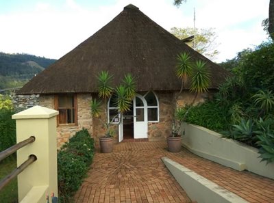 مبابانه-هتل-Emafini-Country-Lodge-357523