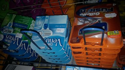 تهران-فروشگاه-لوازم-آرایشی-بهداشتی-ساحل-358458