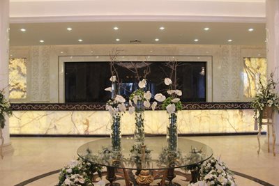 مشهد-هتل-بزرگ-پارک-حیات-362520