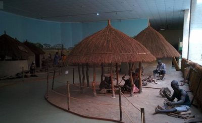 لوساکا-موزه-ملی-زامبیا-Zambia-National-Museum-366113