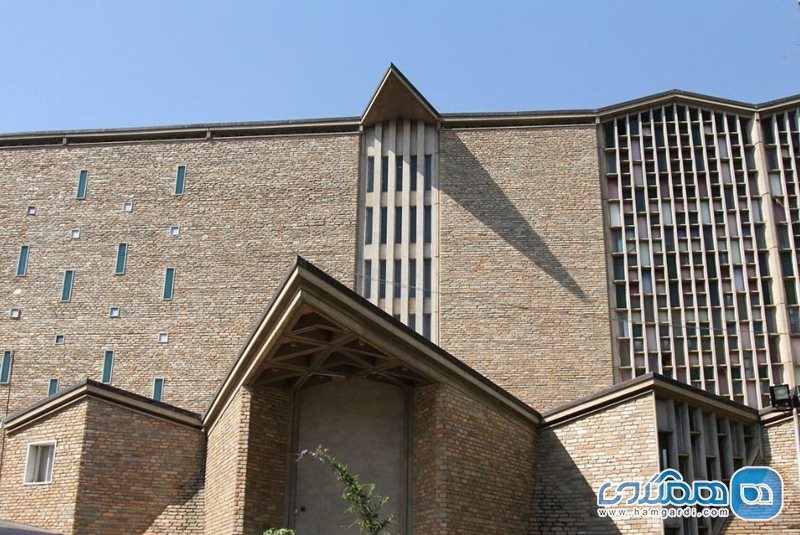 کلیسای جامع مقدس لوساکا Cathedral of The Holy Cross Lusaka