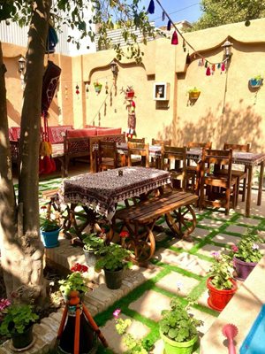 شیراز-اقامتگاه-بومگردی-ترنجستان-شیراز-370010