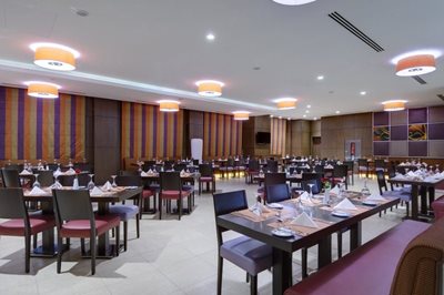 مدینه-هتل-کرون-پلازا-Crowne-Plaza-Madinah-370064