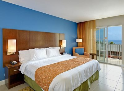 بریج-تاون-هتل-کانتری-یارد-بای-مایوت-بریج-تاون-Courtyard-by-Marriott-Bridgetown-Barbados-370406