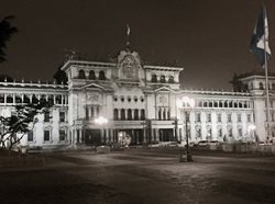 قصر ملی گواتمالاسیتی | Palacio Nacional