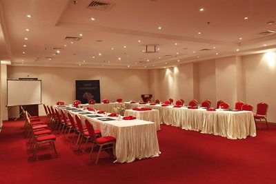بیسائو-هتل-لجر-پازا-بیسائو-Ledger-Plaza-Bissau-Hotel-371240