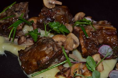 گابورون-رستوران-ماهوگانی-Mahogany-s-Restaurant-371274