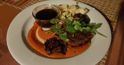 پورت-ویلا-کافه-ویلا-Cafe-Vila-371805