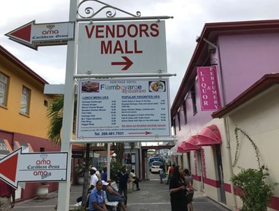 سنت-جانز-وندورز-مال-Vendor-s-Mall-372874