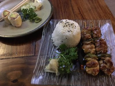سنت-جرجس-رستوران-کاریب-سوشی-Carib-Sushi-373500