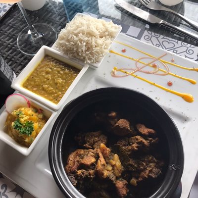 ویکتوریا-رستوران-دل-پلیس-Del-Place-Restaurant-373980