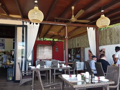 ویکتوریا-رستوران-دل-پلیس-Del-Place-Restaurant-373977