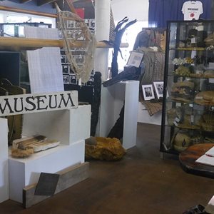 الوفی-تائوگا-نیووی-میوزیم-Taoga-Niue-Museum-374233