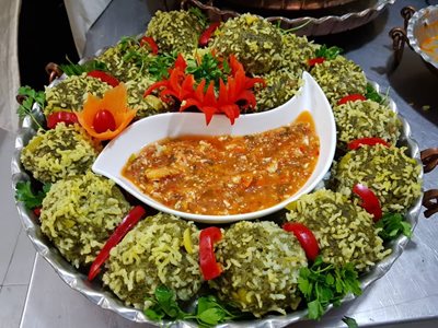 اصفهان-غذای-خانم-پز-درینه-375093