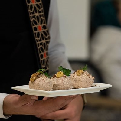تهران-کافه-رستوران-مهنا-376938