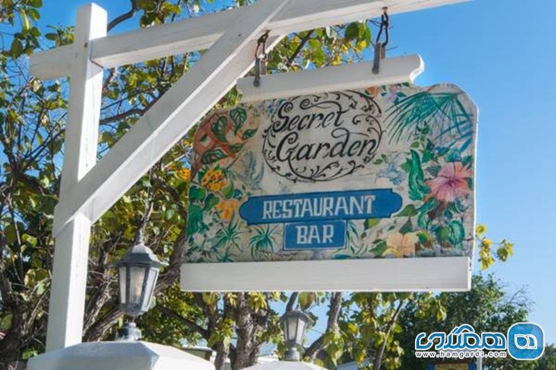 رستوران گرند تورک این | Grand Turk Inn