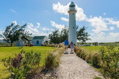 کوک-برن-تاون-بنای-گرند-تورک-لایت-هوس-Grand-Turk-Lighthouse-377496