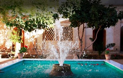 آران-و-بیدگل-اقامتگاه-سنتی-بنی-طبا-383357