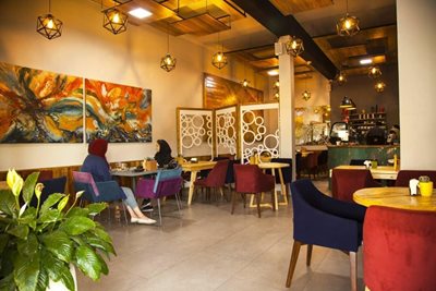 تنکابن-کافه-رستوران-راه-سنگی-385995