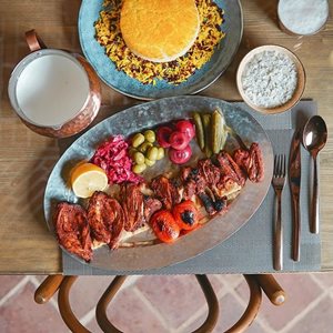 تهران-رستوران-عمارت-عمادیه-386171