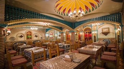 تهران-سفره-خانه-سنتی-باربد-388866