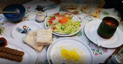 تهران-سفره-خانه-سنتی-کندیمیز-389166