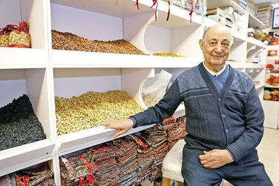 تهران-خشکبار-تواضع-391472
