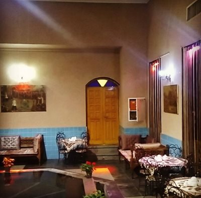 تهران-رستوران-سنتی-اشراق-394175