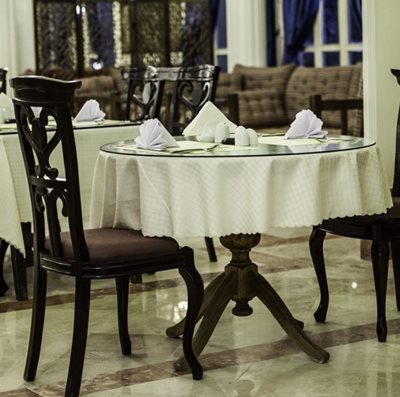 رستوران سنتی کوهسار دربند