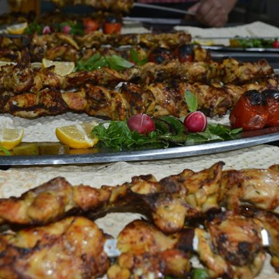 مشهد-رستوران-قورمه-خوران-شاندیز-مشهد-398887