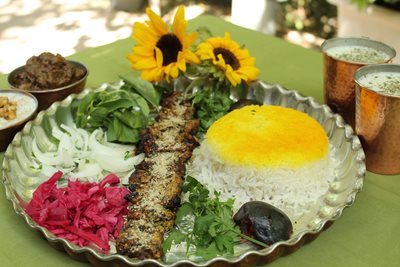 تهران-باغ-رستوران-مهر-و-ماه-412970